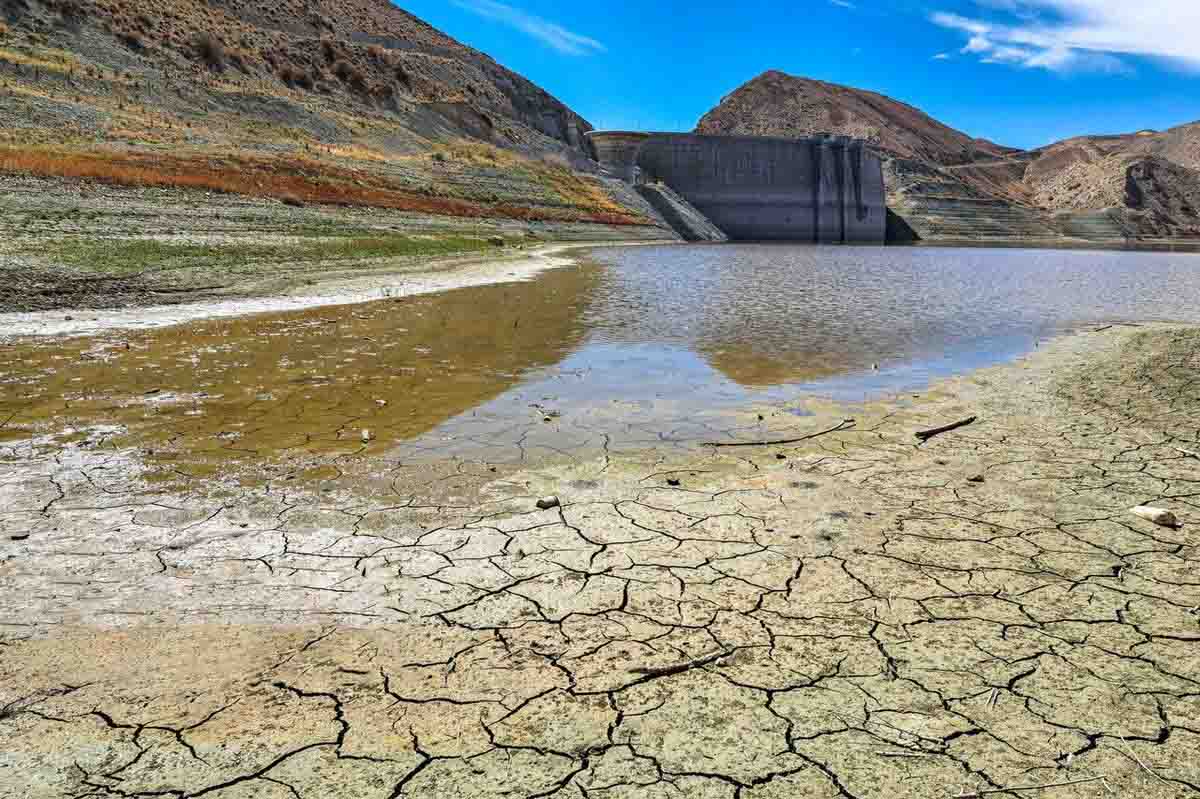 وضعیت منابع آبی ۱۲ استان کشور همچنان نگران‌کننده است