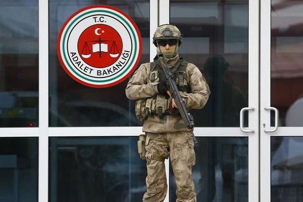 ترکیه ۲ عضو سابق عفو بین الملل را به زندان محکوم کرد