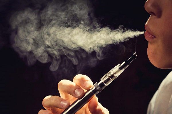 سیگار الکتریکی ریسک بیماری لثه را افزایش می دهد