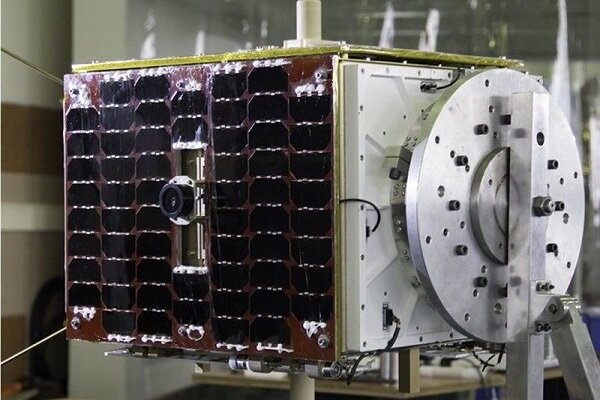 در پژوهشگاه فضایی ایران؛ اولین محموله تشعشعی برای ماهواره «ناهید ۲» ساخته شد