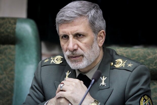 موضع‌گیری وزیر دفاع درباره مناقشه«قره‌باغ»: اصابت اشتباه گلوله به مرزهای ایران قابل قبول نیست