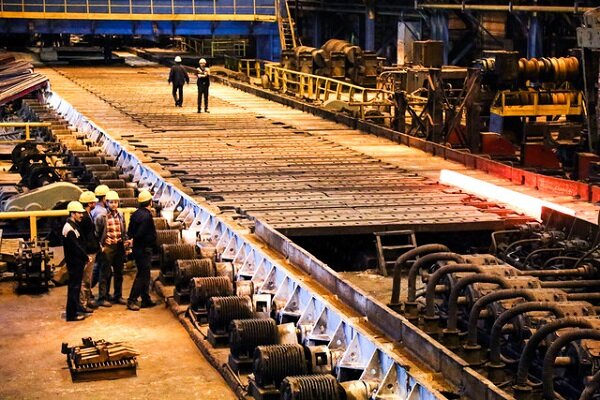معاون بهره برداری ذوب آهن اصفهان: تولید سوزن ریل را بزودی بومی‌سازی می‌کنیم