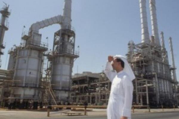 کاهش ۲۵ درصدی سود آرامکوی سعودی با سقوط سنگین قیمت نفت