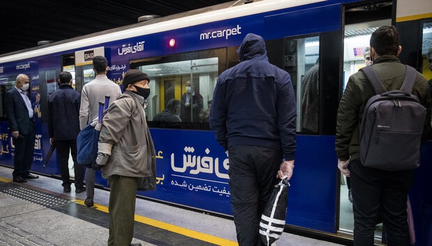 زالی خبر داد: استفاده از ماسک در مترو اجباری است