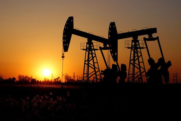 عربستان یک میلیون بشکه دیگر از تولید نفت روزانه خود کاهش داد