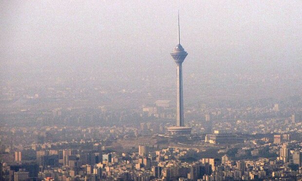 برای دومین روز پیاپی؛ هوای تهران در وضعیت ناسالم قرار دارد