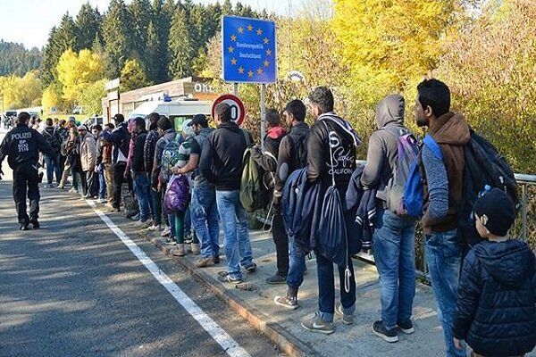 دولت آلمان: از سال ۲۰۱۷ تاکنون بیش از ۱۰۰۰ آواره سوری به کشورشان بازگشته‌اند