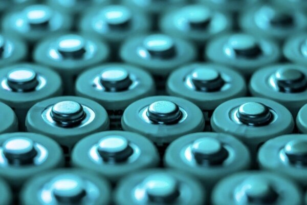 فناوری که عمر باتری‌های لیتیومی را سه برابر می‌کند