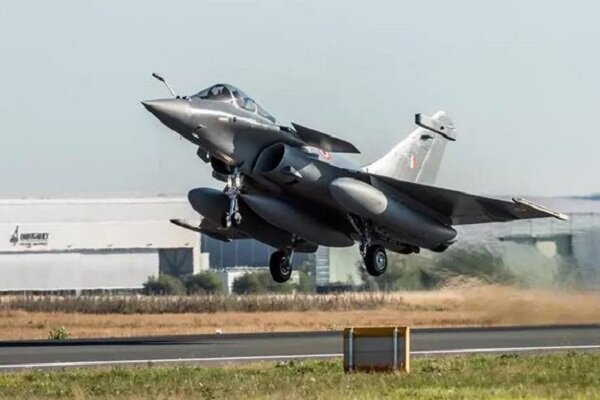 هند با خرید جنگنده های فرانسوی به چین پیام داد