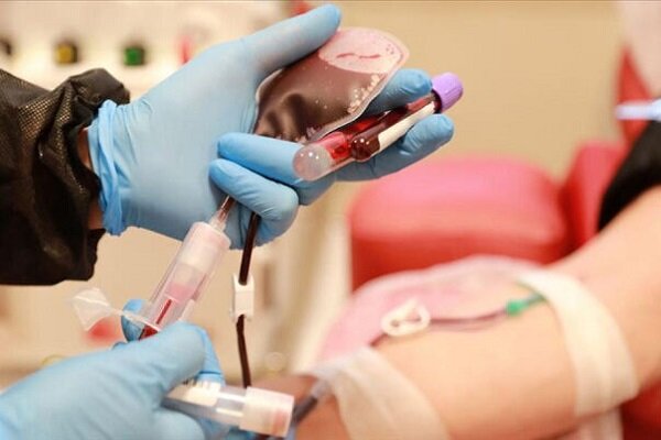 مدیرعامل سازمان انتقال خون: فقط ۲ درصد بهبود یافتگان کرونا برای اهدای پلاسما آمده‌اند