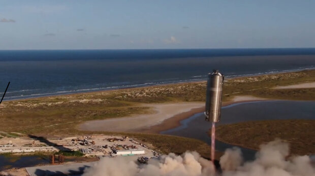 موشک استارشیپ به ارتفاع ۱۵۰متری پرید