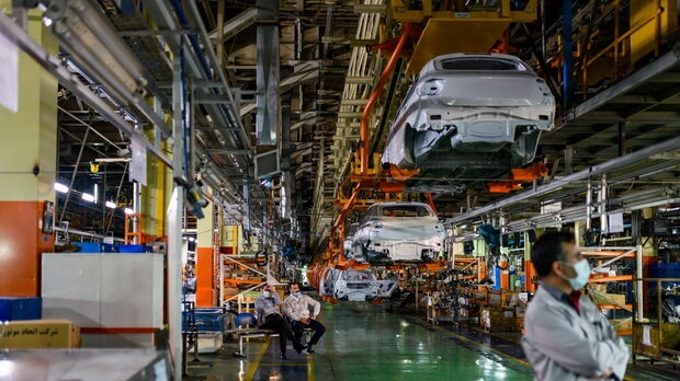 وزارت صنعت اعلام کرد: افزایش ۲۱ درصدی تولیدات خودرویی کشور در ۵ ماه اول سال ۹۹
