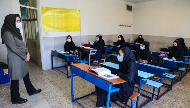 سخنگوی وزارت بهداشت: حضور دانش آموزان در مدارس محدود بوده است