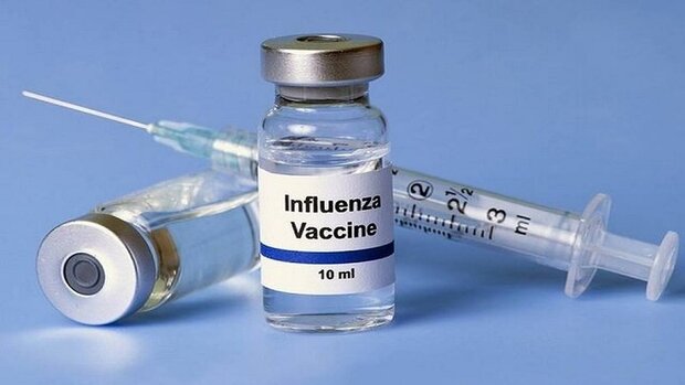 عضو شورای عالی نظام پزشکی: فروش غیر داروخانه‌ای واکسن آنفلوانزا ممنوع است