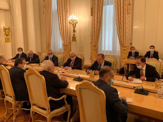 ظریف در دیدار با لاوروف: خواست نامشروع واشنگتن حتی در بین متحدان آمریکا طرفدار ندارد