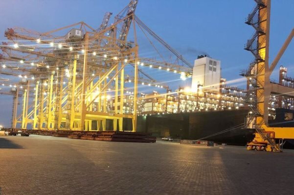 وزیر صمت: واردات و صادرات تهاتری کالا کلید خورد