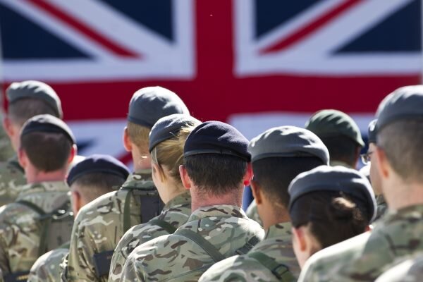انگلیس: احتمالا ما هم از افغانستان خارج می‌شویم