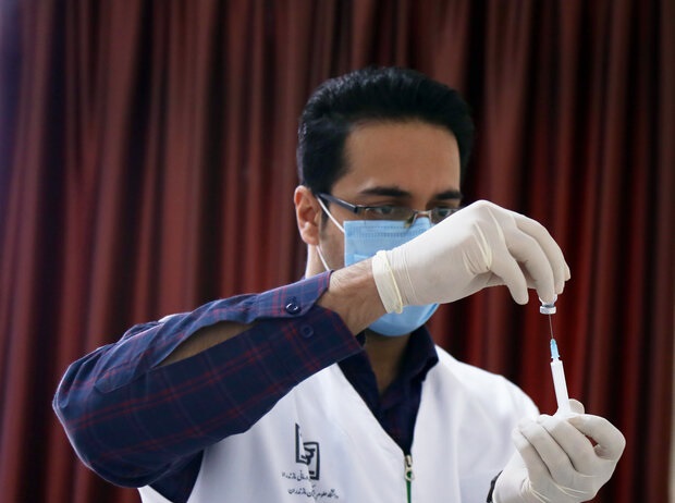 رئیس انستیتو پاستور ایران : امکان استفاده از واکسن پاستوکووک در کودکان و بالغان