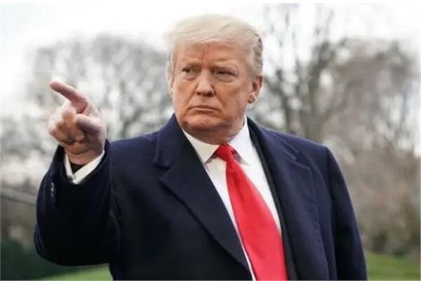 ترامپ درباره تنگه هرمز عمان را تهدید به حمله کرد