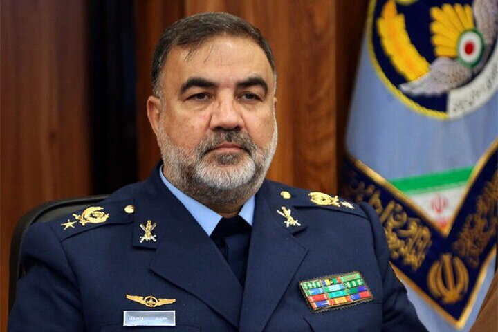 امیر واحدی: خبرنگاران، چشم بینای جامعه و صدای مردم هستند